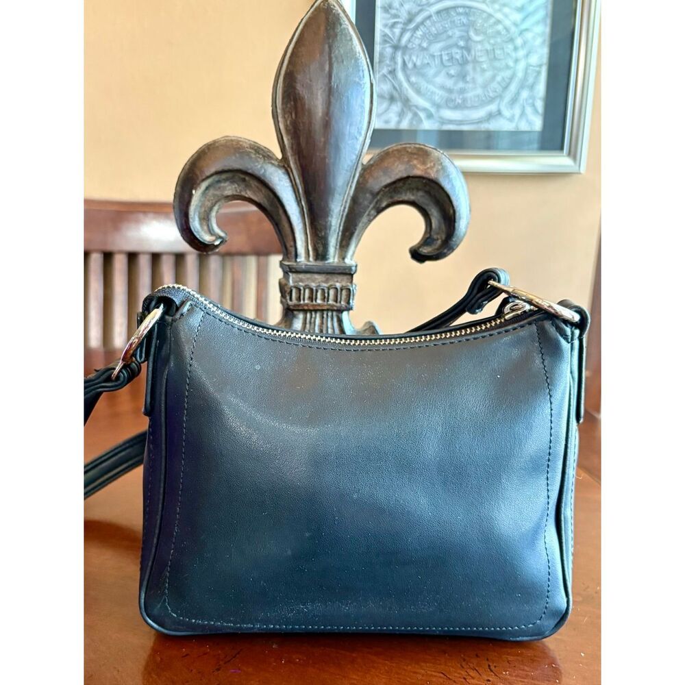 NINE WEST - Vintage-Style Shoulder Bag in Black Faux Leather. Perfect Condition - Picture 8 of 15